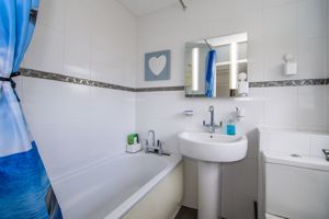 Photo 17- click for photo gallery